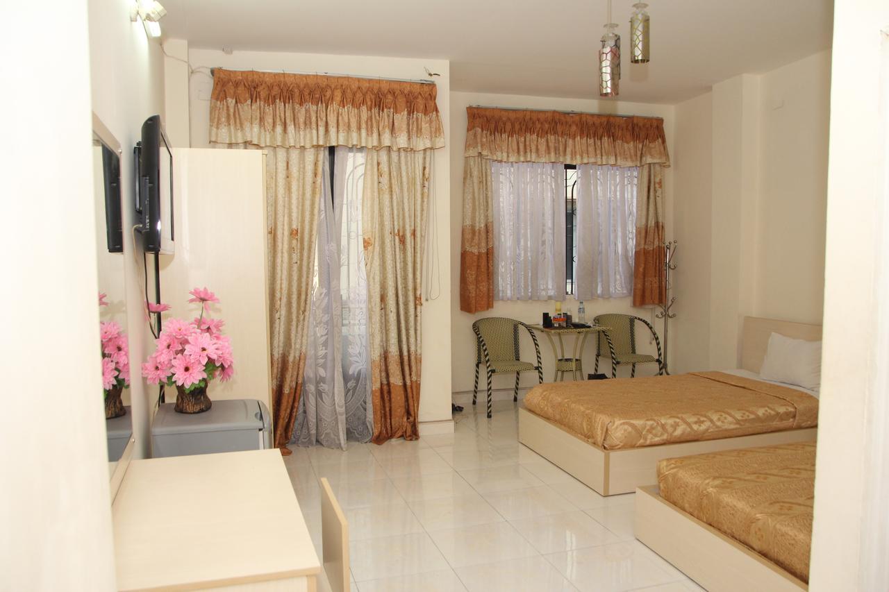 Ngan Long Hotel Hô Chi Minh-Ville Extérieur photo