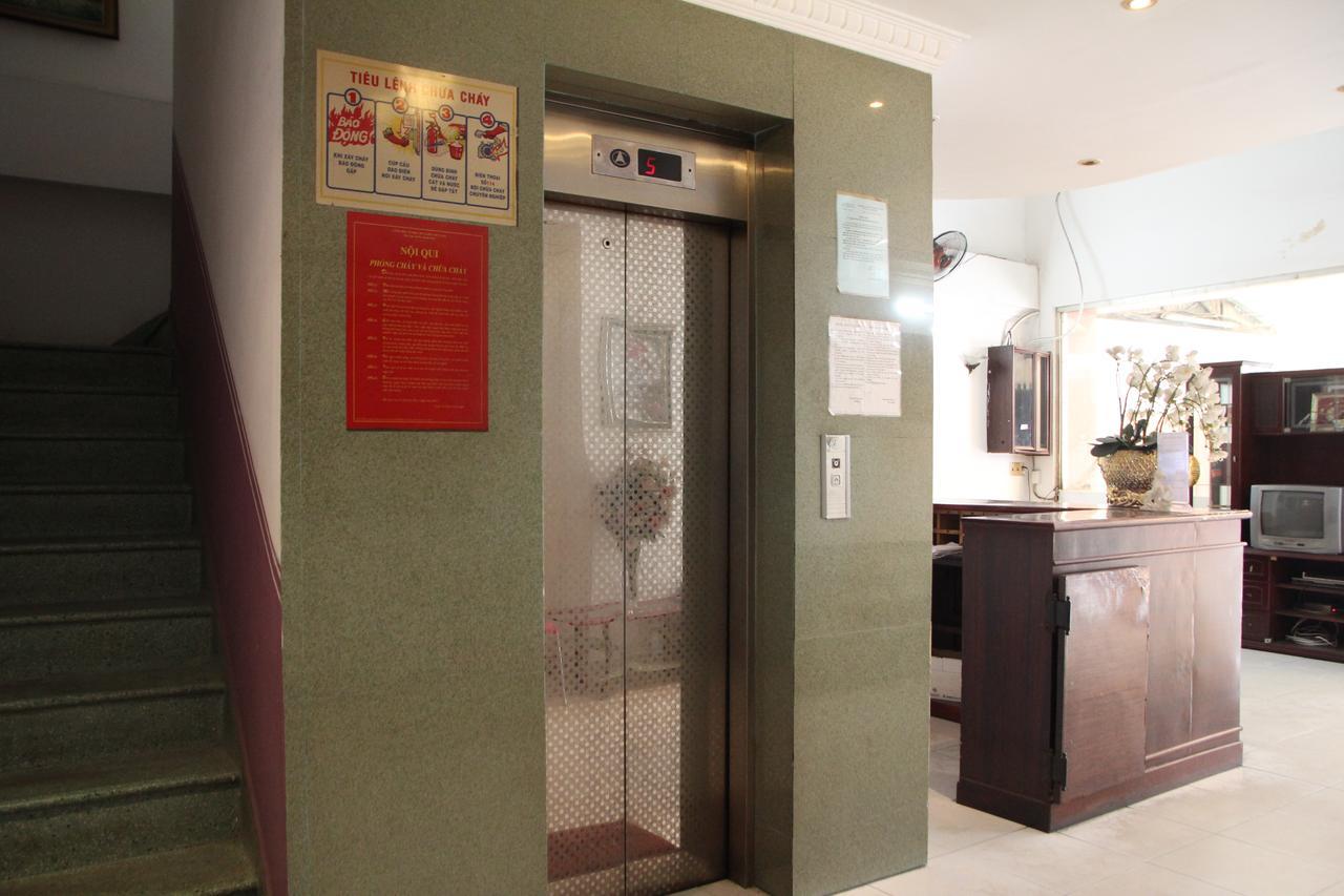 Ngan Long Hotel Hô Chi Minh-Ville Extérieur photo