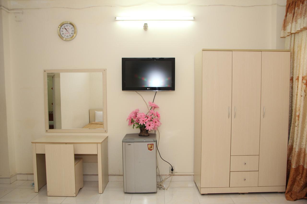 Ngan Long Hotel Hô Chi Minh-Ville Extérieur photo